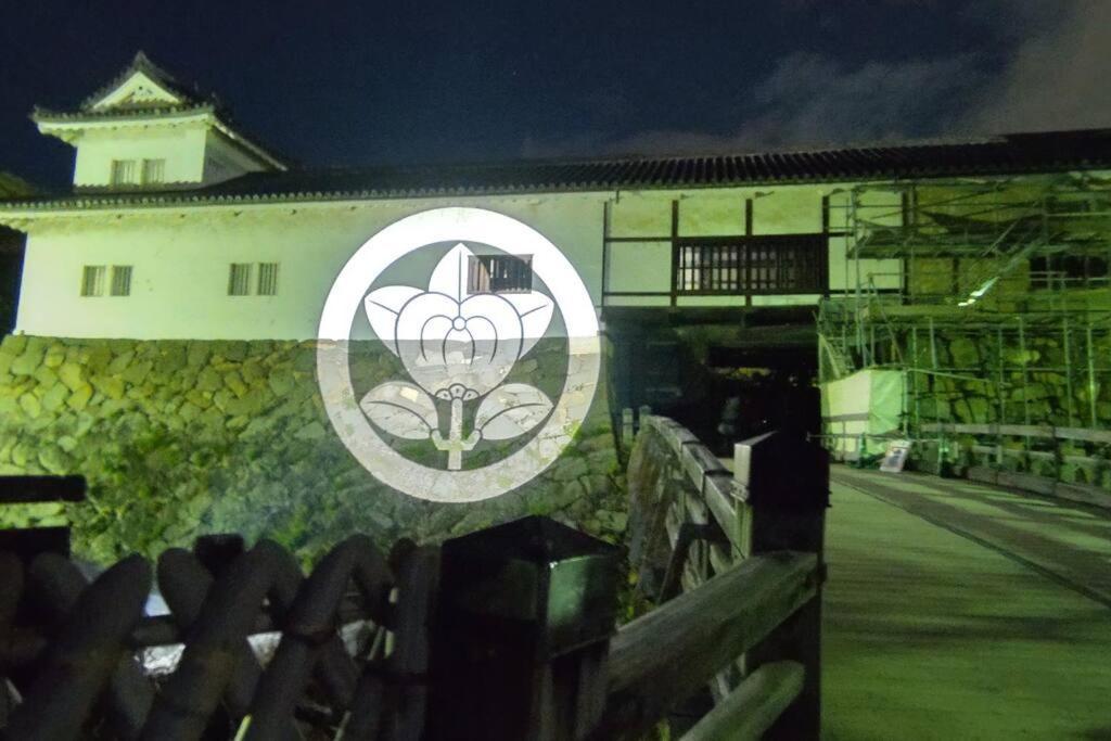 Villa Hikone Castle Exterior photo