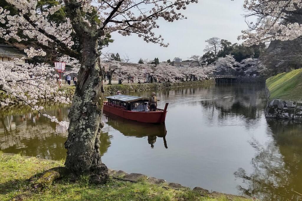 Villa Hikone Castle Exterior photo